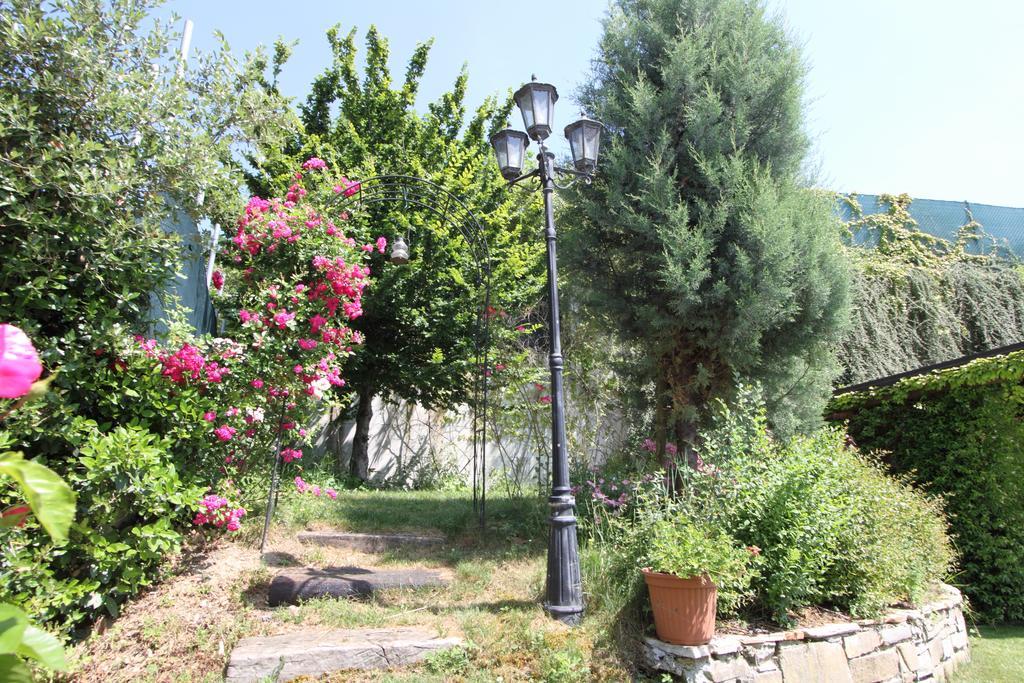 B&B Margherita Le Fiabe ซานตากาตา เฟลเตรีย ภายนอก รูปภาพ