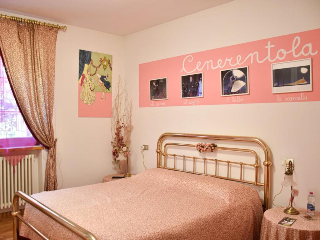 B&B Margherita Le Fiabe ซานตากาตา เฟลเตรีย ภายนอก รูปภาพ