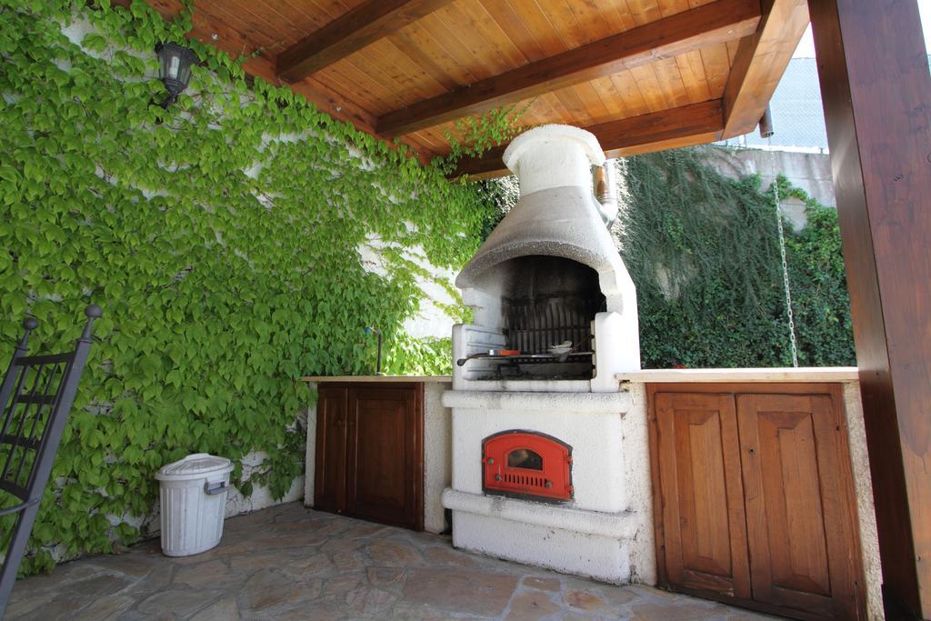 B&B Margherita Le Fiabe ซานตากาตา เฟลเตรีย ภายนอก รูปภาพ