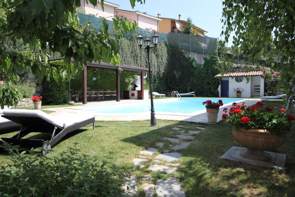 B&B Margherita Le Fiabe ซานตากาตา เฟลเตรีย ภายนอก รูปภาพ